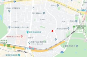 坂口憲二　コーヒーショップ　東京　信濃町